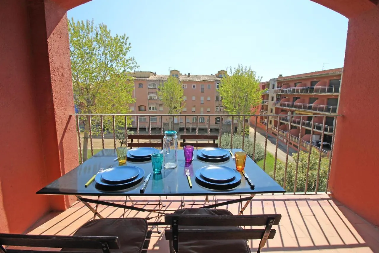 Basic Comfort Apartamento Gran Reserva Lluna 0053 Empuriabrava 0*,